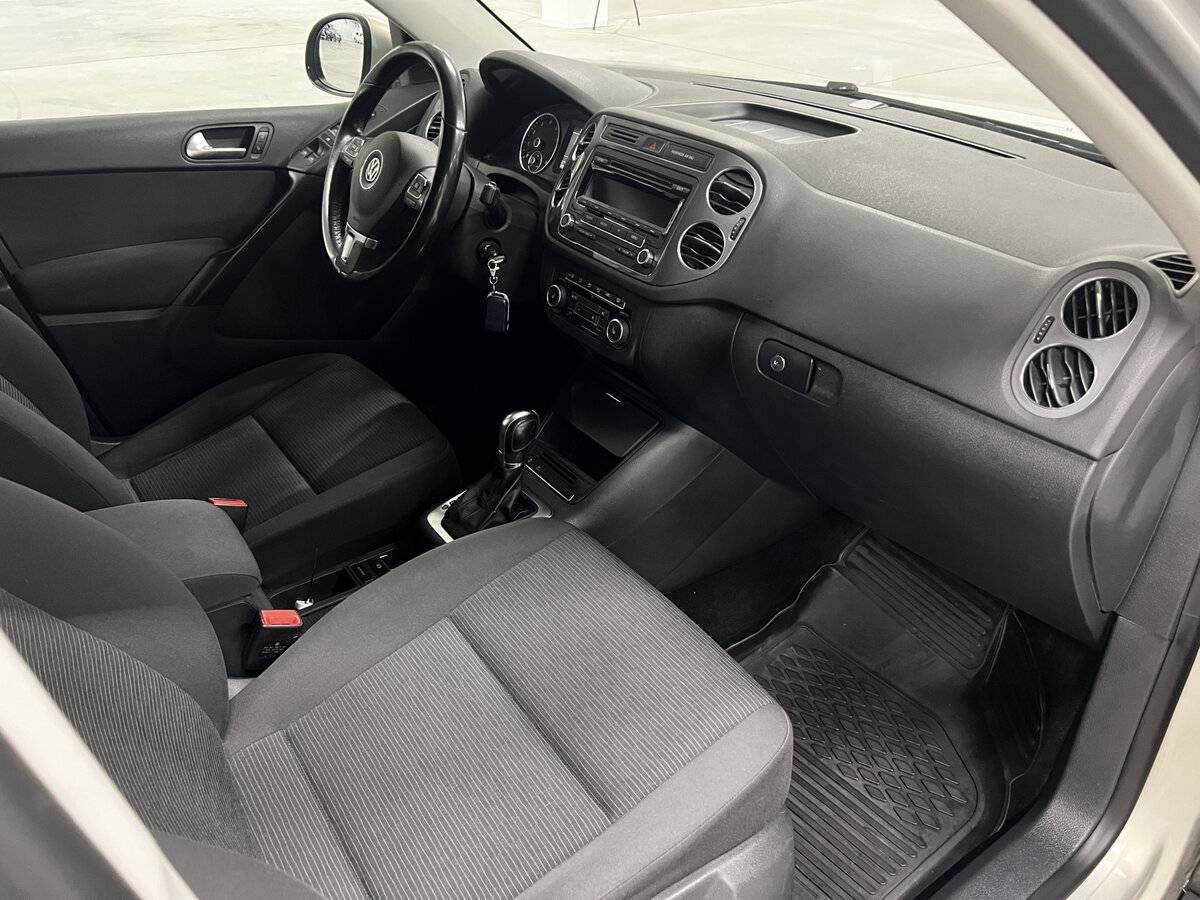 Купить Volkswagen Tiguan, 2012, 179 371 км, фото №11