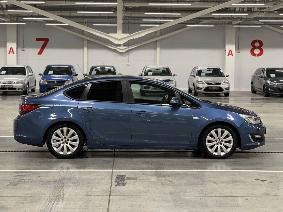 Купить Opel Astra, 2013, 139 012 км, фото №4