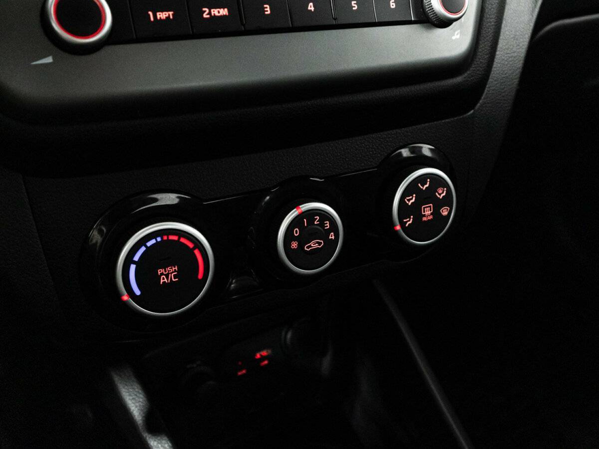 Купить Kia Rio, 2015, 119 914 км, фото №15