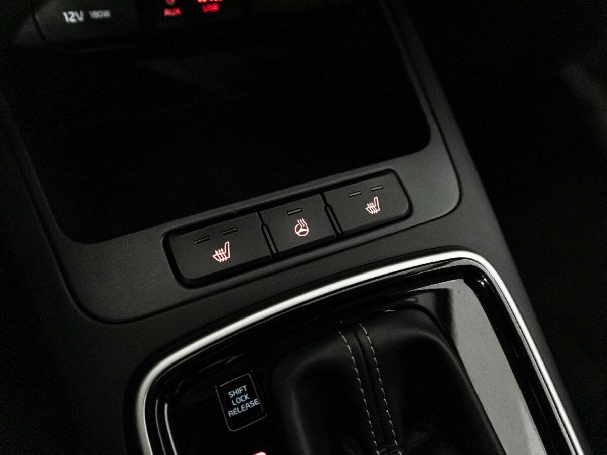 Купить Kia Rio X-Line, 2018, 61 801 км, фото №17