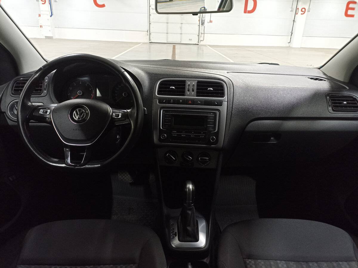 Купить Volkswagen Polo, 2018, 148 202 км, фото №14