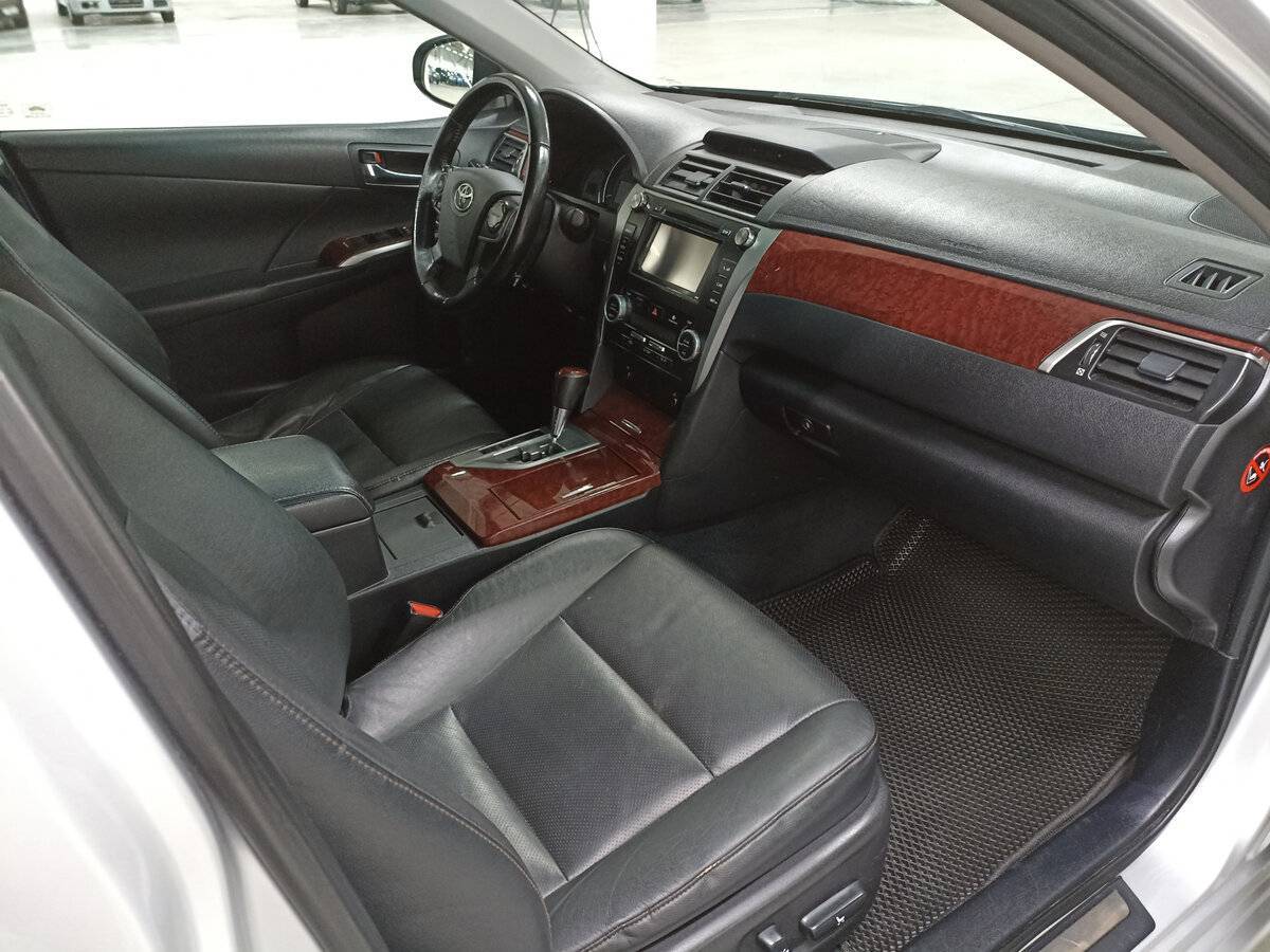 Купить Toyota Camry, 2014, 253 582 км, фото №11