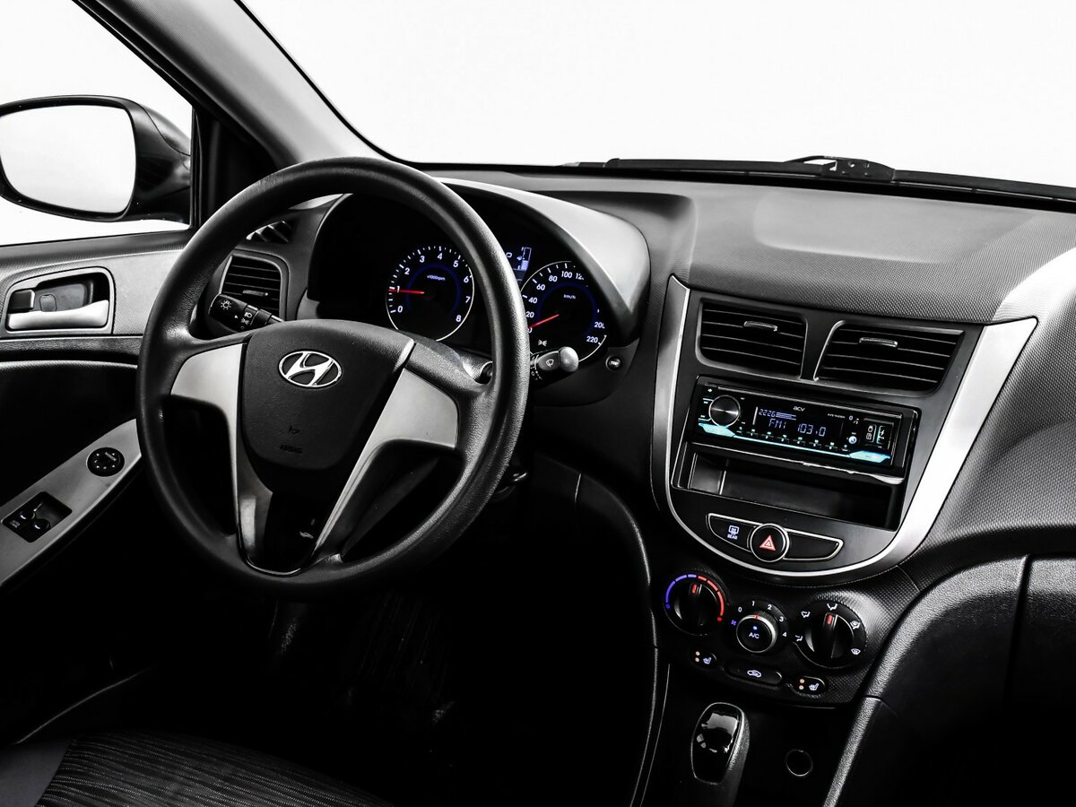 Купить Hyundai Solaris I Рестайлинг, 2016, 205 193 км, фото №8