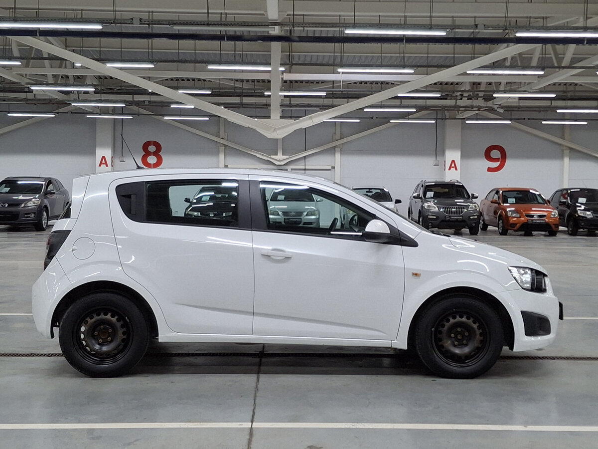 Купить Chevrolet Aveo II, 2015, 65 745 км, фото №4