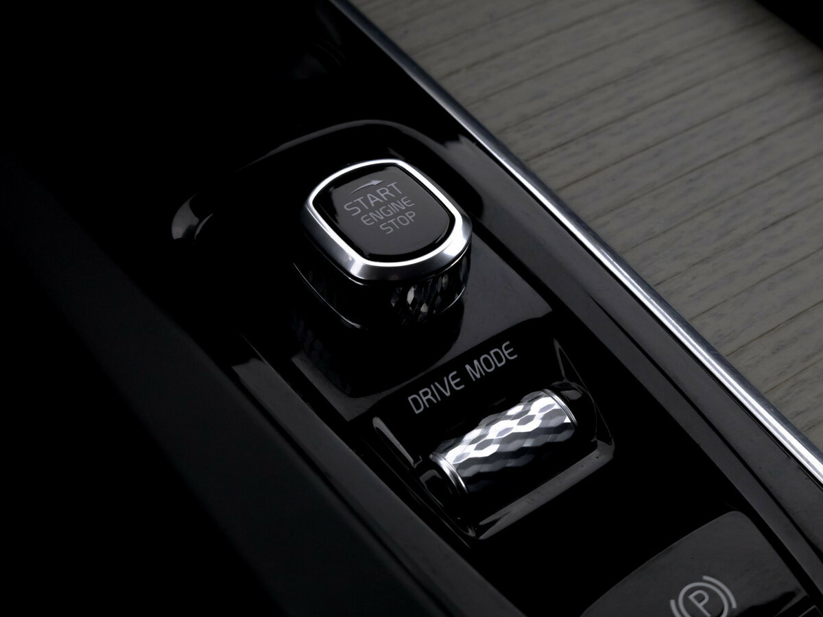 Купить Volvo XC60 II, 2019, 145 580 км, фото №12