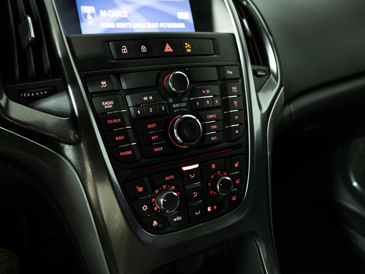 Купить Opel Astra J, 2012, 122 744 км, фото №17