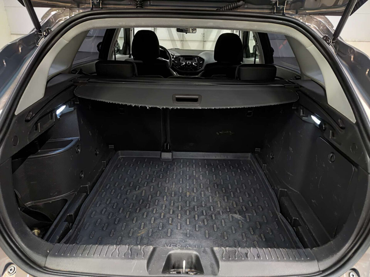 Купить Lada (ВАЗ) Vesta SW Cross I, 2019, 57 993 км, фото №9