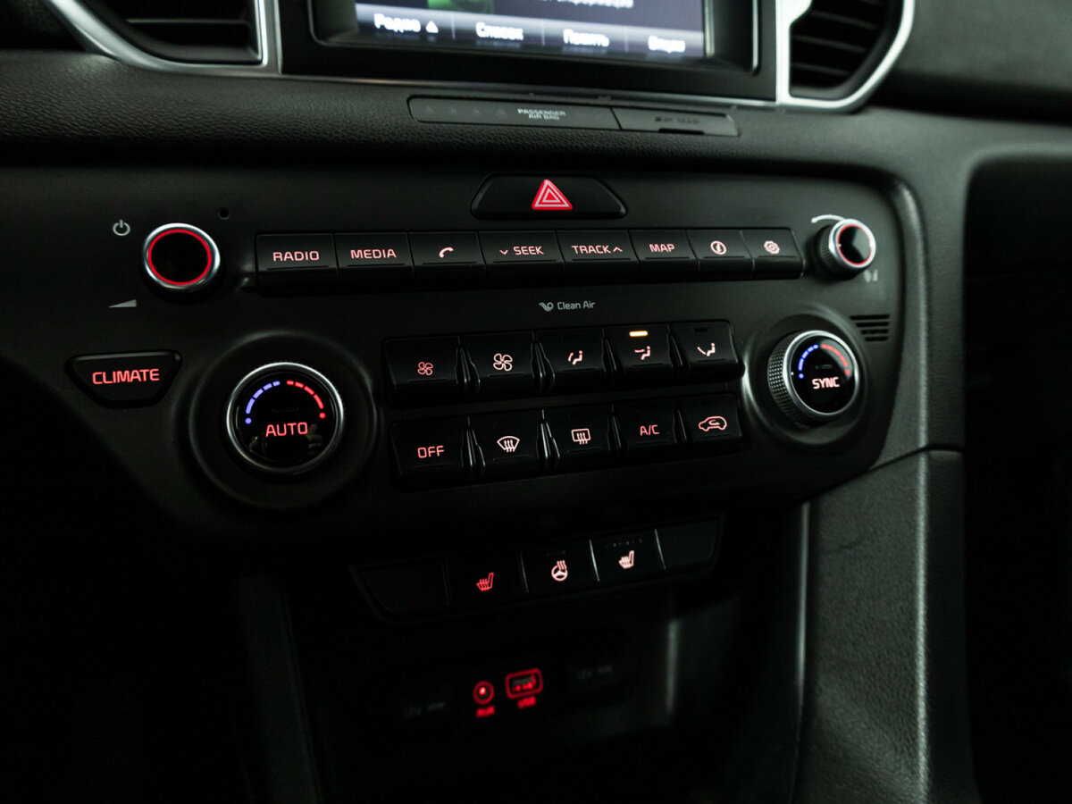 Купить Kia Sportage III Рестайлинг, 2016, 143 724 км, фото №14