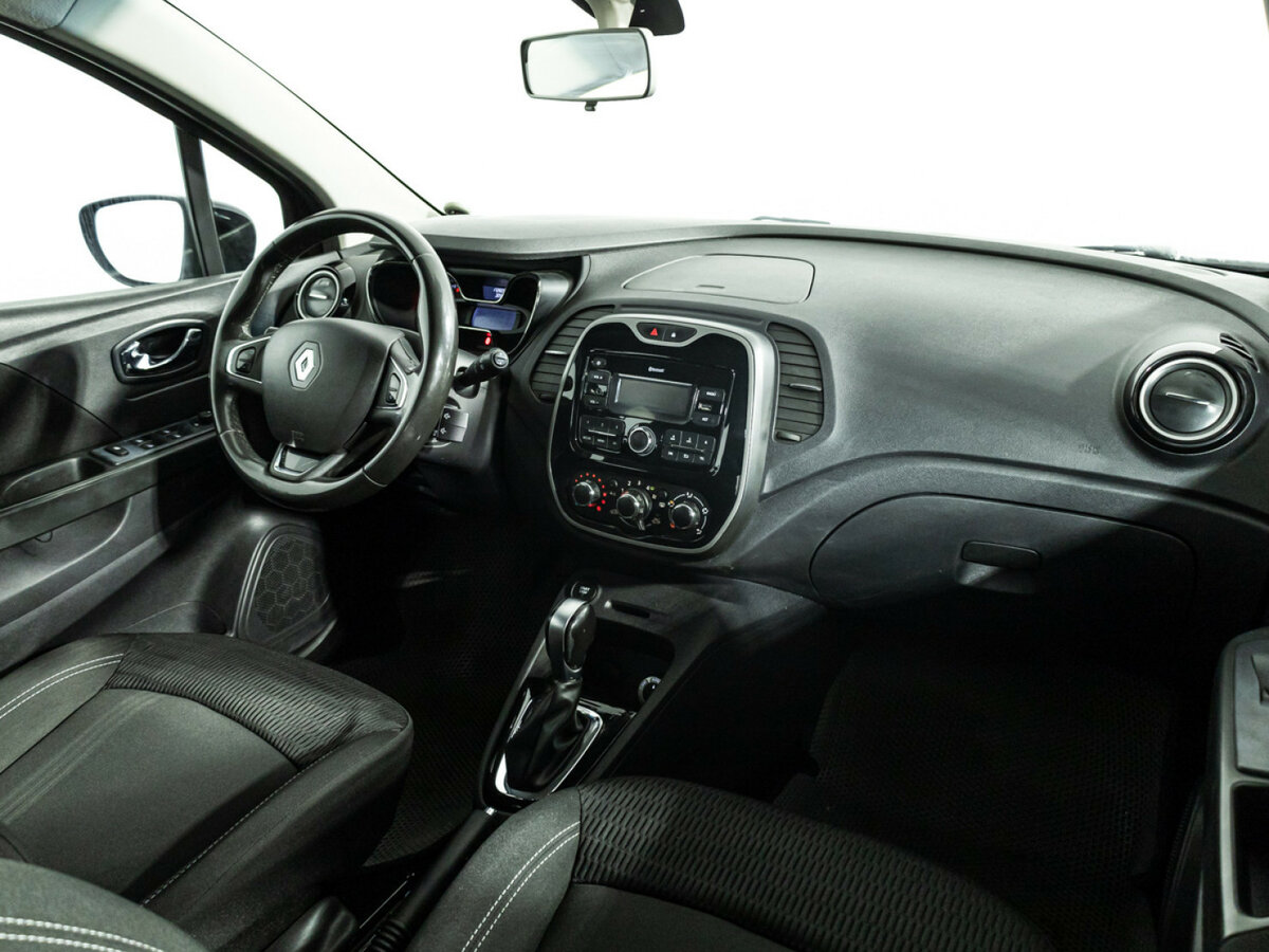 Купить Renault Kaptur I, 2018, 172 803 км, фото №9
