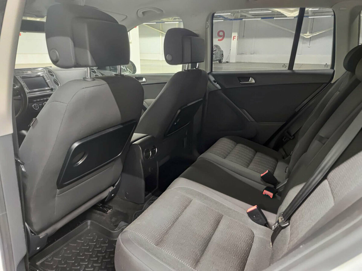 Купить Volkswagen Tiguan I Рестайлинг, 2016, 110 175 км, фото №12
