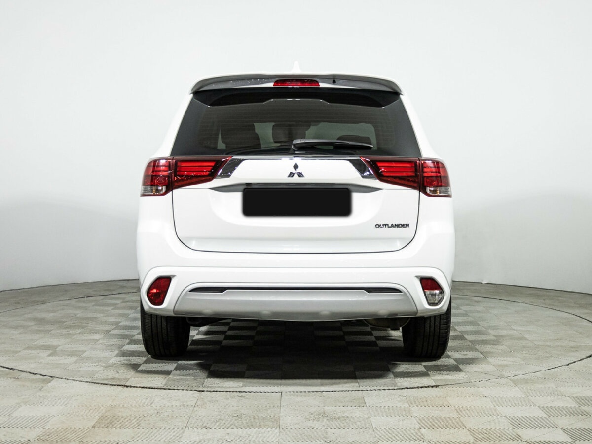 Купить Mitsubishi Outlander III Рестайлинг 3, 2022, 32 511 км, фото №5