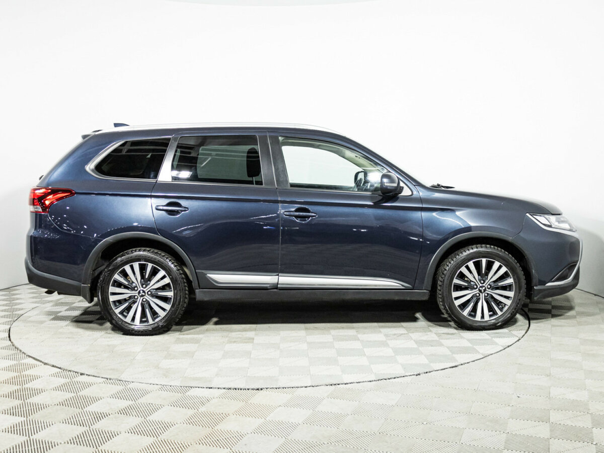 Купить Mitsubishi Outlander III Рестайлинг 3, 2019, 126 051 км, фото №4