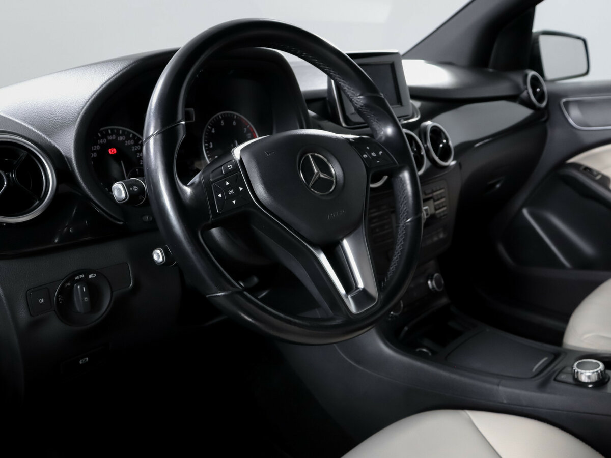 Купить Mercedes-Benz B-Класс 180 II (W246), 2013, 82 977 км, фото №11
