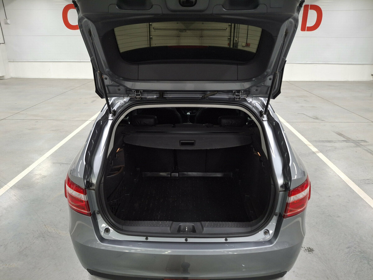 Купить Lada (ВАЗ) Vesta SW I, 2021, 106 551 км, фото №9