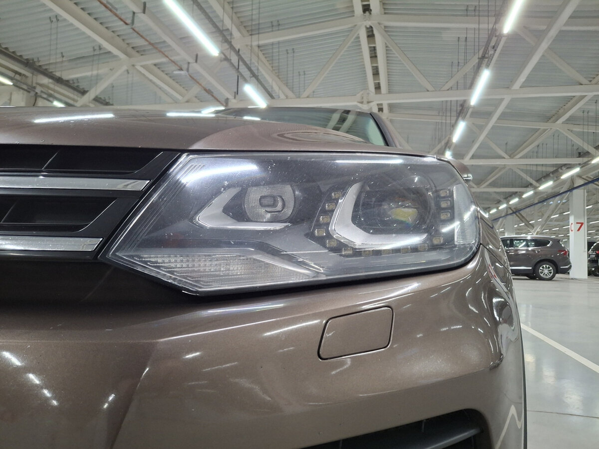 Купить Volkswagen Touareg II, 2013, 300 608 км, фото №17